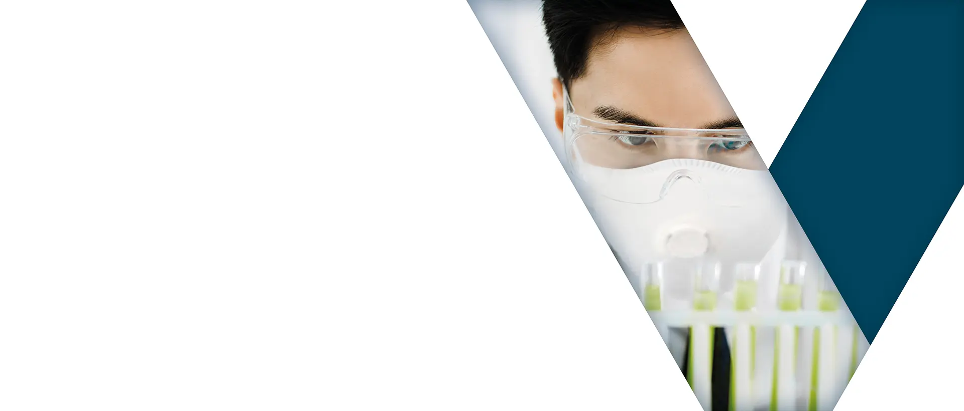 BartelsRieger Slider Laborant mit Atemschutzmaske